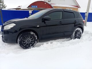 2011 Nissan Qashqai I Рестайлинг, чёрный, 1200000 рублей, вид 3