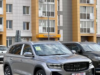 2024 Geely Monjaro (Xingyue L) I, серебристый, 4500000 рублей, вид 4