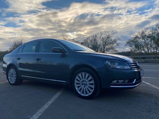 2013 Volkswagen Passat B7, серый, 999714 рублей, вид 3