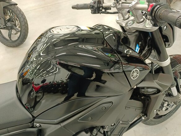 2013 Yamaha FZ1, чёрный, 550000 рублей - вид 19
