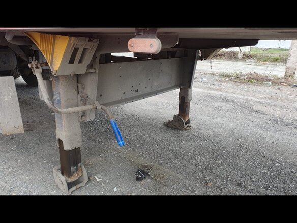 2008 Volvo FM, красный, 4900000 рублей - вид 37