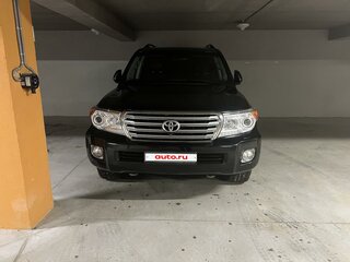 2013 Toyota Land Cruiser 200 Series Рестайлинг 1, чёрный, 5500000 рублей, вид 2
