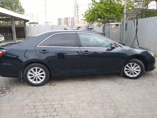 2014 Toyota Camry VII (XV50), чёрный, 2160000 рублей, вид 3
