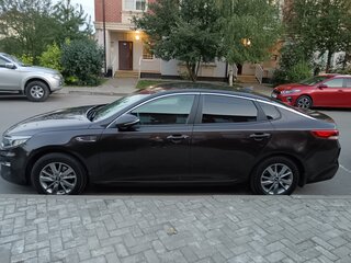 2017 Kia Optima IV, коричневый, 1950000 рублей, вид 3