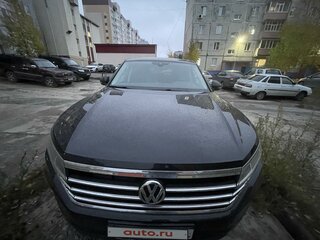 2019 Volkswagen Touareg III, чёрный, 5500000 рублей, вид 2