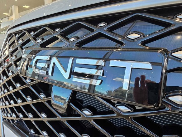 2026 Tenet T4, серый, 2389000 рублей - вид 6