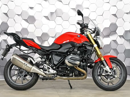 2017 BMW R 1200 R, красный, 999000 рублей, вид 3