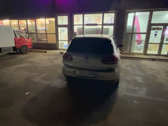 2010 Volkswagen Golf VI, серебристый, 1300000 рублей - вид 5