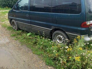 2001 Hyundai H-1 I, зелёный, 600000 рублей, вид 5
