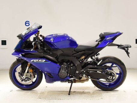 2026 Yamaha YZF-R9, синий, 1680000 рублей, вид 2