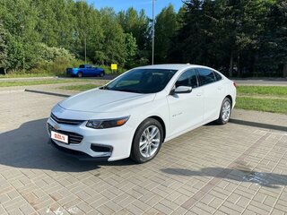 2018 Chevrolet Malibu IX, белый, 1449793 рублей, вид 1