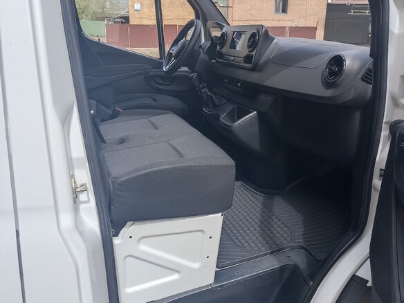 2018 Mercedes-Benz Sprinter, белый, 3600000 рублей - вид 8