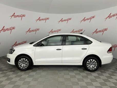 2018 Volkswagen Polo V Рестайлинг, белый, 1010000 рублей, вид 2