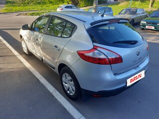 2015 Renault Megane III Рестайлинг 2, серый, 2000000 рублей, вид 5