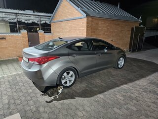 2011 Hyundai Elantra V (MD), серый, 1090000 рублей, вид 3
