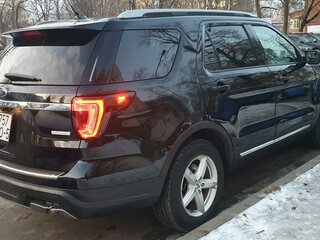 2018 Ford Explorer V Рестайлинг 2, чёрный, 2200000 рублей, вид 5