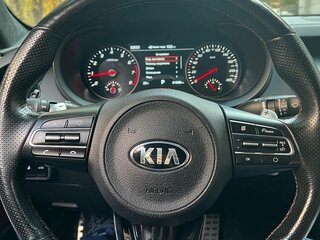 2020 Kia Stinger I, фиолетовый, 3000000 рублей, вид 3