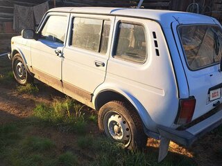 2013 Lada (ВАЗ) 2131 (4x4) 213105 I, серебристый, 550000 рублей, вид 3