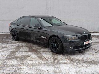 2008 BMW 7 серии Long 740Li V (F01/F02/F04), чёрный, 1700000 рублей, вид 3