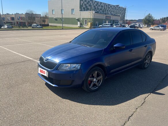 2016 Skoda Octavia III (A7), синий, 1600000 рублей
