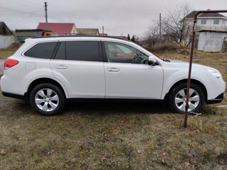 2011 Subaru Outback IV, белый, 1550000 рублей, вид 4