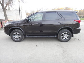 2018 Toyota Fortuner II, коричневый, 3100000 рублей, вид 5