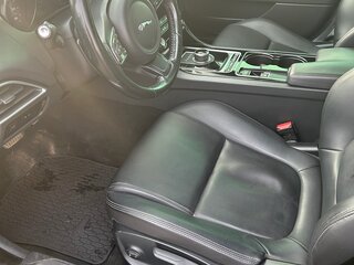2016 Jaguar XE EcoBoost I, чёрный, 2150000 рублей, вид 4