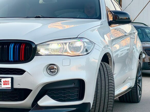 2016 BMW X6 40d II (F16), белый, 3780000 рублей