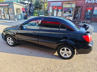 2009 Kia Rio II Рестайлинг, чёрный, 500000 рублей, вид 5