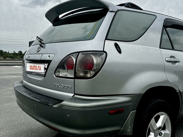 2002 Lexus RX 300 I, серебристый - вид 3