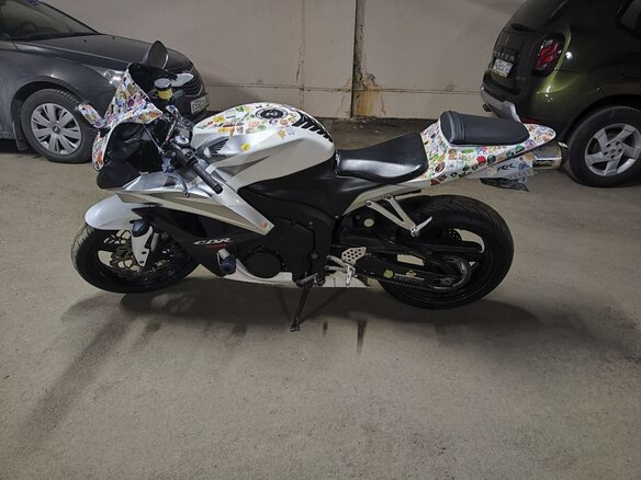 2008 Honda CBR 600RR, белый, 590000 рублей - вид 11