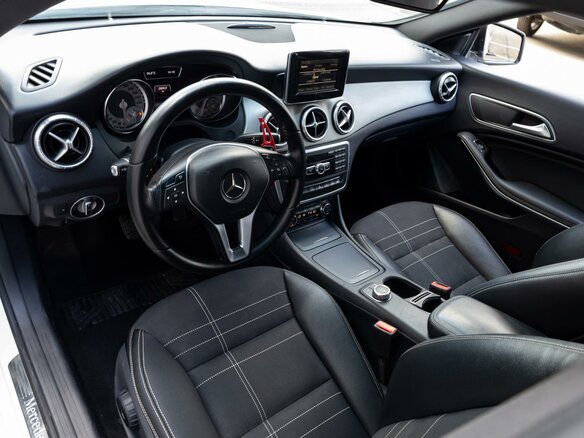 2014 Mercedes-Benz CLA 200 I (C117, X117), белый, 1535000 рублей - вид 12