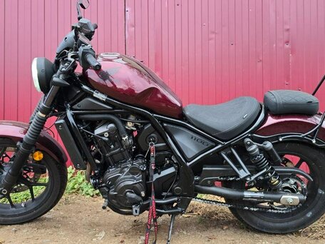 2022 Honda CMX 1100 Rebel, пурпурный, 1199000 рублей, вид 4