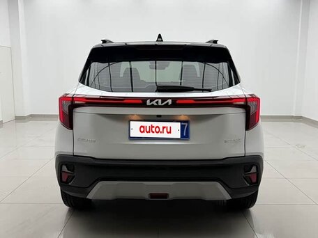 2023 Kia Seltos I Рестайлинг, белый, 1973000 рублей, вид 5