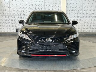 2022 Toyota Camry VIII (XV70) Рестайлинг, чёрный, 2500000 рублей, вид 5