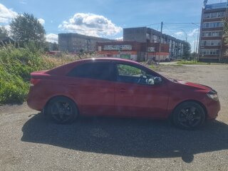 2012 Kia Cerato 6-speed II, красный, 900000 рублей, вид 5