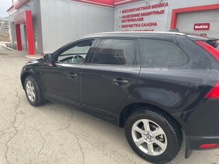 2014 Volvo XC60 I Рестайлинг, чёрный, 1700000 рублей, вид 2