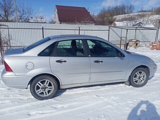 2002 Ford Focus I (North America), серебристый, 280000 рублей, вид 5