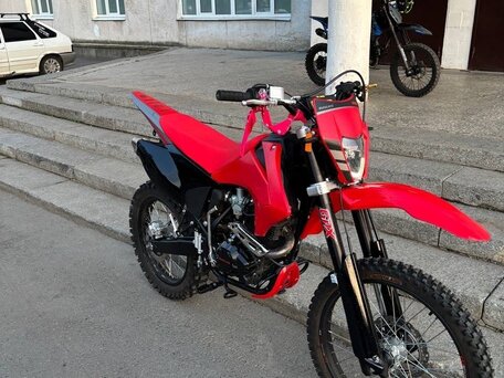 2025 Motoland XR300, красный, 150000 рублей, вид 3
