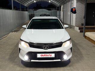 2016 Toyota Camry VII (XV50) Рестайлинг, белый, 2800000 рублей, вид 2