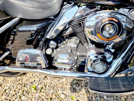 2008 Harley-Davidson Electra Glide, чёрный, 900000 рублей, вид 4