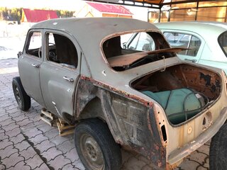 1960 Москвич 410H, белый, 230000 рублей, вид 4