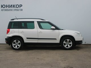 2013 Skoda Yeti I, белый, 599000 рублей, вид 4