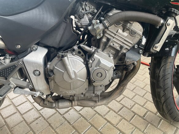 2001 Honda CB 600F Hornet, чёрный, 350000 рублей - вид 3
