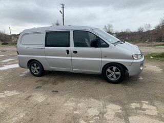 2001 Hyundai H-1 I, серебристый, 520000 рублей, вид 4