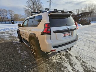2013 Toyota Land Cruiser Prado 150 Series Рестайлинг 1, белый, 3650000 рублей, вид 5