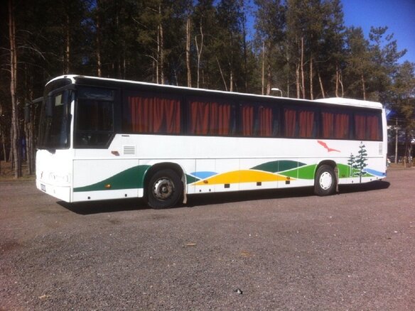 2000 Volvo B10 Series, белый - вид 1