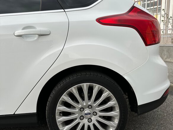 2014 Ford Focus III, белый, 1120000 рублей - вид 11