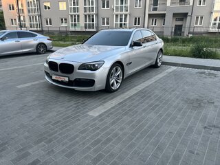 2008 BMW 7 серии Long 740Li V (F01/F02/F04), серебристый, 2450000 рублей, вид 1