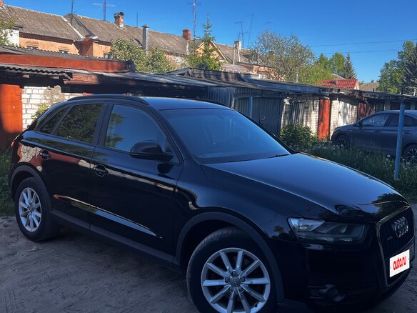 2013 Audi Q3 I (8U), чёрный, 1800000 рублей - вид 2